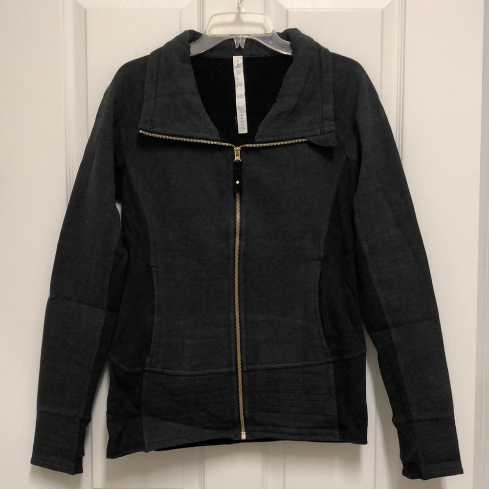 Women’s Lululemon Full Zip Jacket